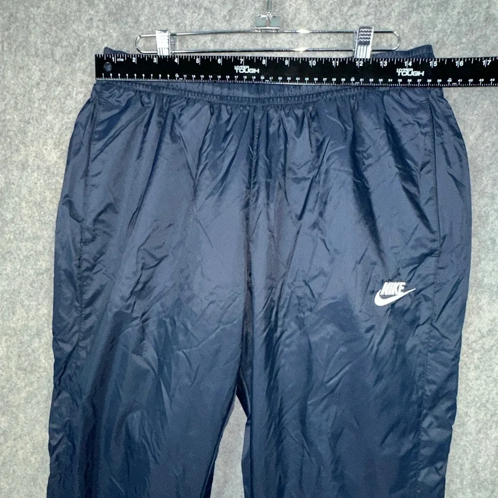 Nike sportswear track